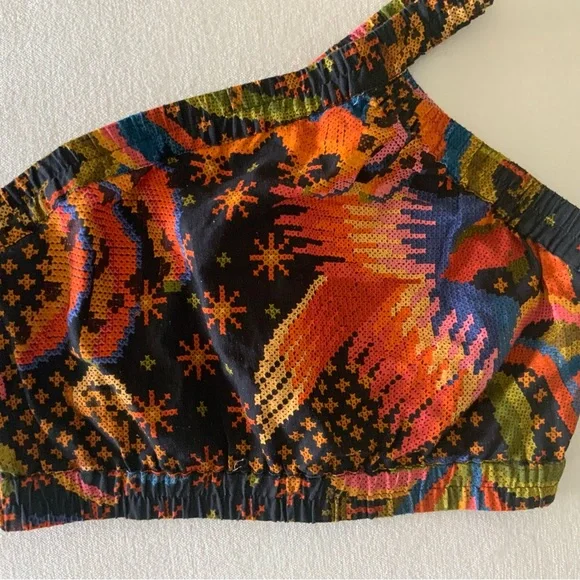 FARM Rio Multicolor One-Shoulder Crop Top - Picture 3 of 7